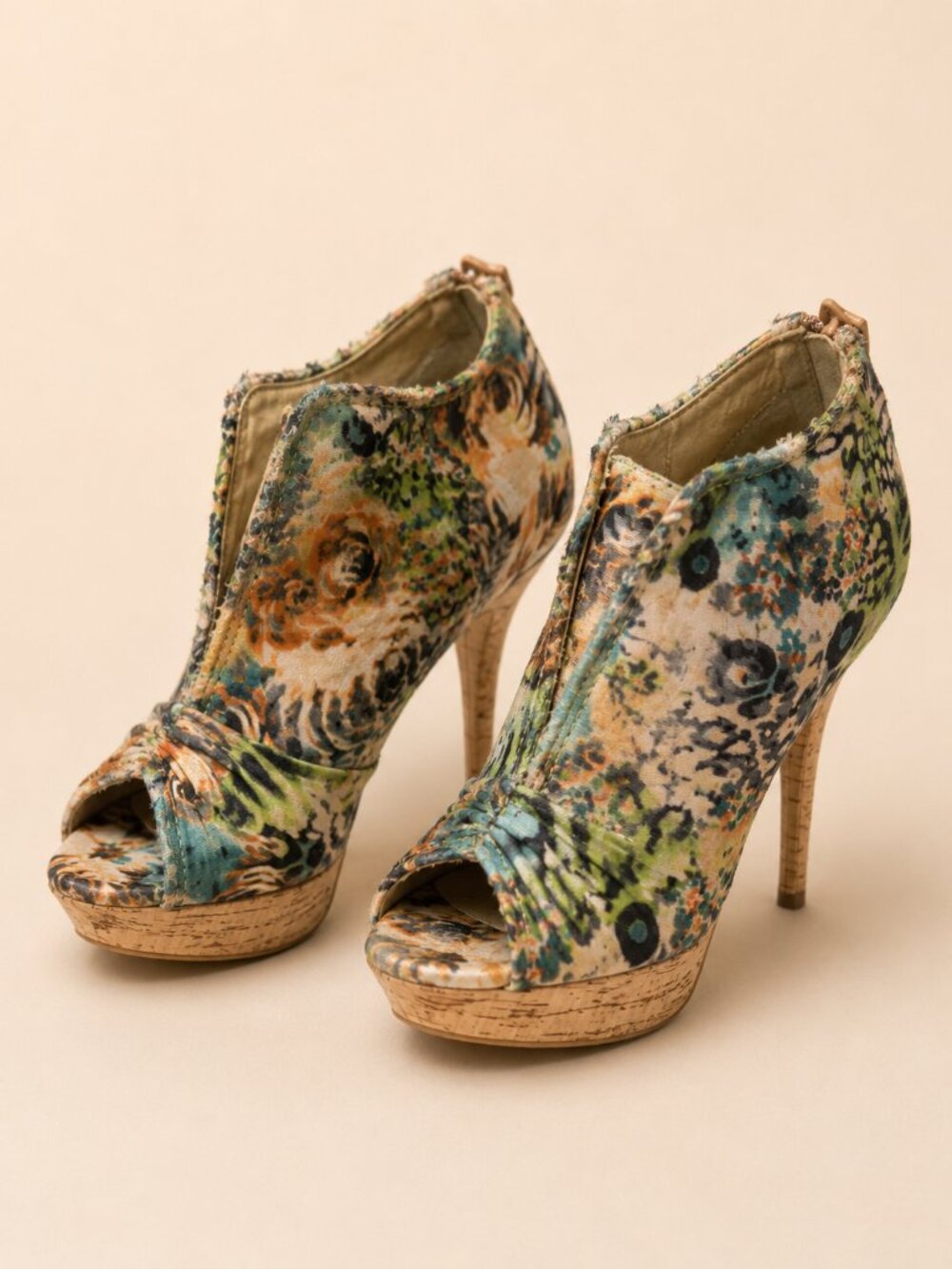 Chinese Laundry Floral Platform Peep Toe Heels Size 11